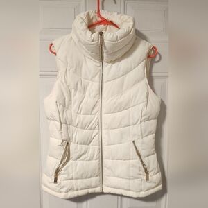 Calvin Klein Quilted Puffer Vest in Ivory / Cream - Size [Medium]